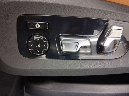 New 2026 BMW X7 xDrive40i w/ M Sport Package image 15