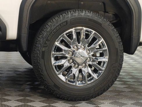 Used 2024 GMC Sierra 2500 Denali w/ Denali Reserve Package AWD/4WD image 77