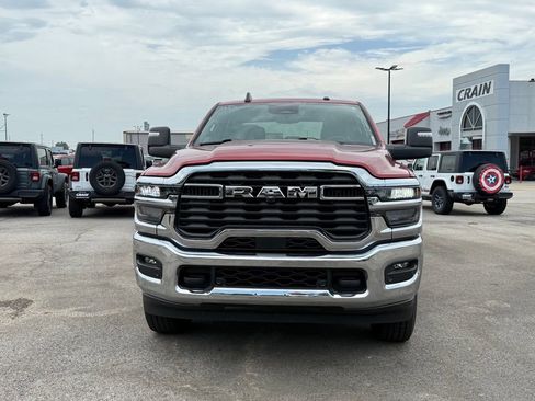Used 2026 RAM 2500 Big Horn AWD/4WD image 2