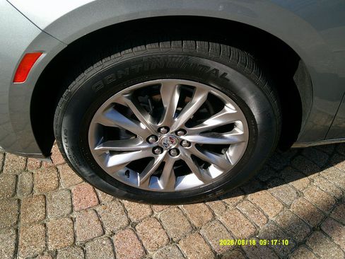 Used 2023 Buick Enclave Avenir w/ Avenir Technology Package FWD image 7
