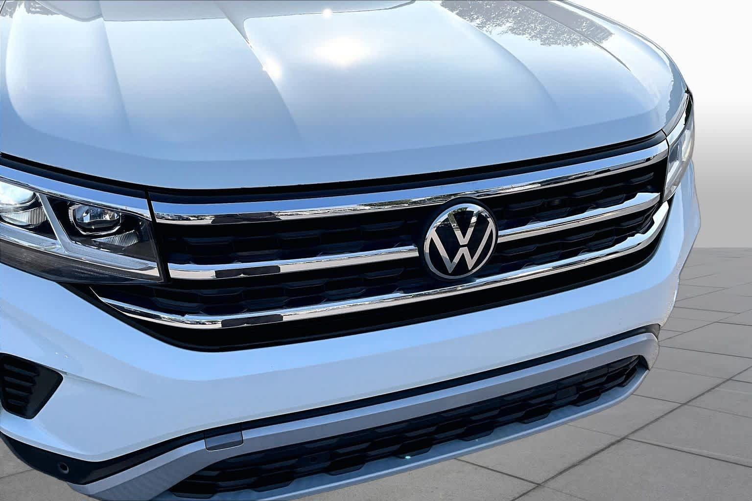 Used 2023 Volkswagen Atlas SE AWD/4WD image 32