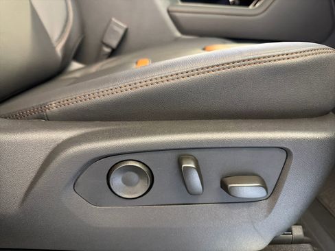 New 2026 GMC Sierra 2500 AT4 w/ AT4 Premium Plus Package image 31