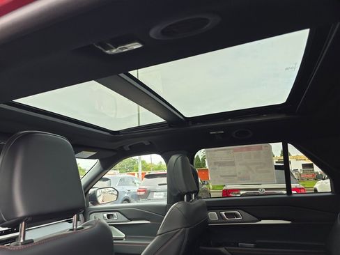 New 2025 Ford Explorer ST w/ Sun And Sound Package image 21