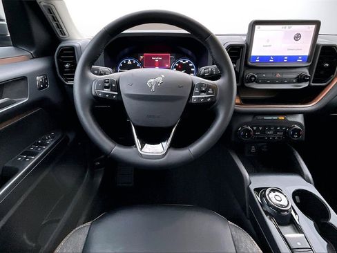 Used 2024 Ford Bronco Sport Outer Banks image 11