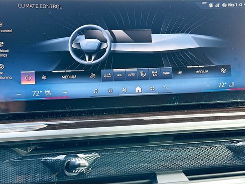 New 2026 BMW X5 sDrive40i w/ M Sport Package image 13