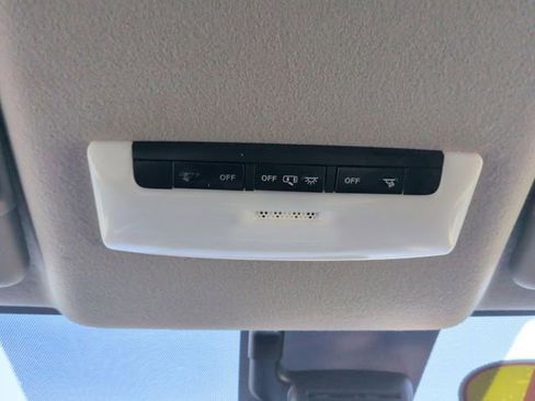 Used 2024 Nissan Versa S w/ Trunk Package FWD image 27