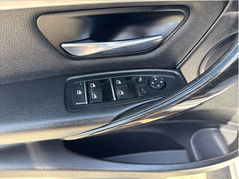 Used 2018 BMW 328d Sedan RWD image 14