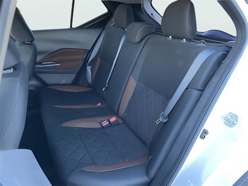 Used 2020 Nissan Kicks SR image 14