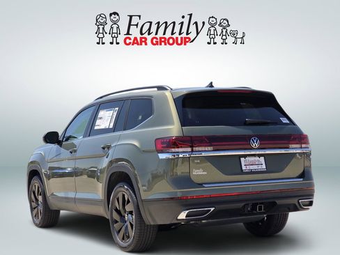 Used 2026 Volkswagen Atlas SE image 3