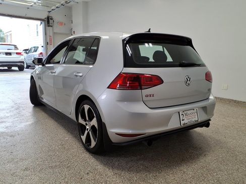 Used 2017 Volkswagen GTI Autobahn FWD image 6