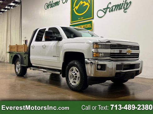 Used 2015 Chevrolet Silverado 2500 LT w/ LT Convenience Package image 1