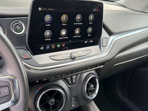 Certified 2025 Chevrolet Blazer LT FWD image 22