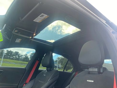 Certified 2023 Mercedes-Benz C 43 AMG 4MATIC Sedan image 21