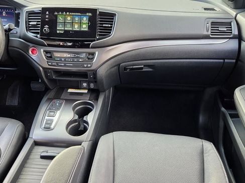 Used 2023 Honda Passport EX-L image 15