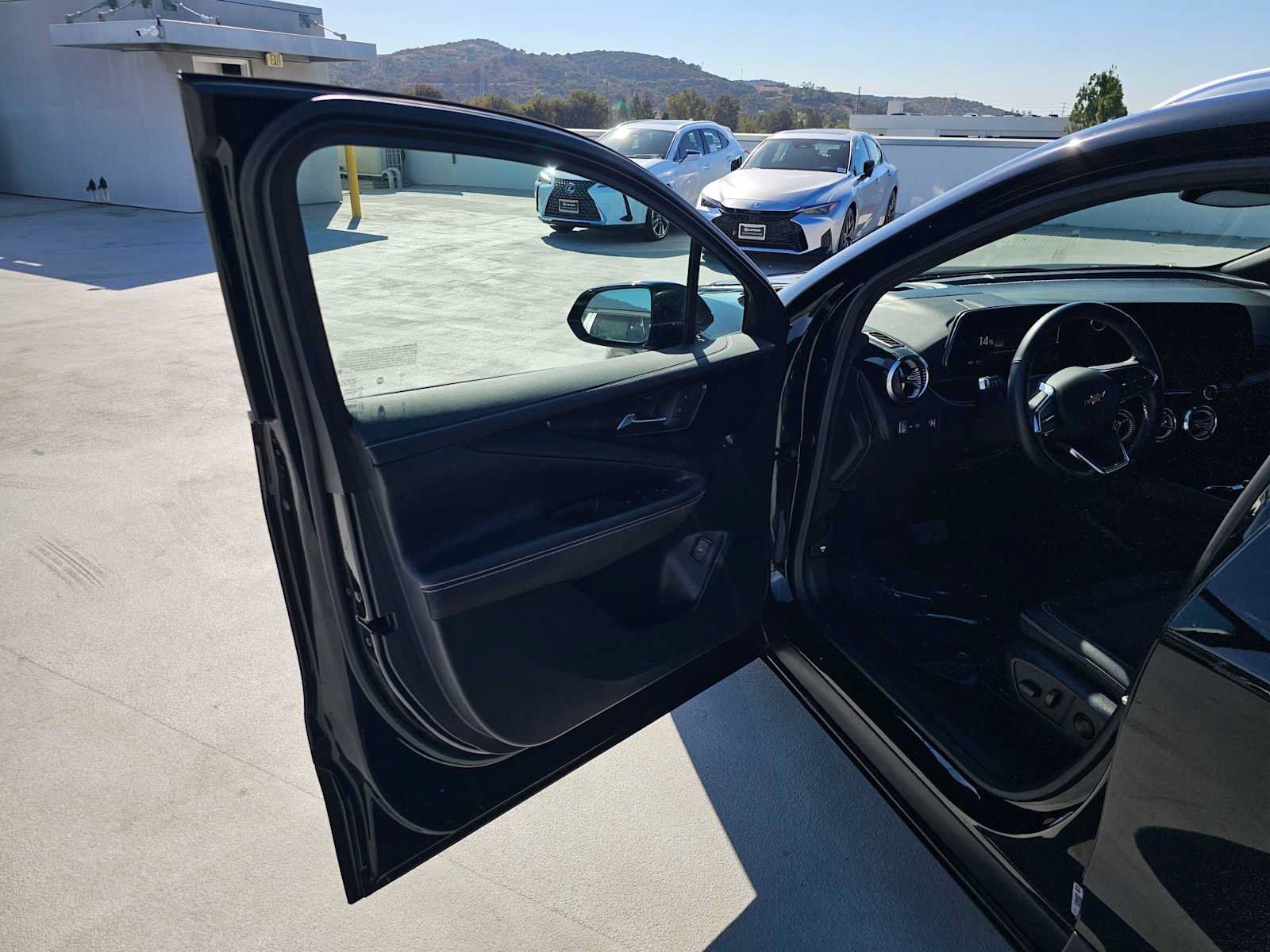 Used 2024 Chevrolet Blazer EV LT AWD/4WD image 19