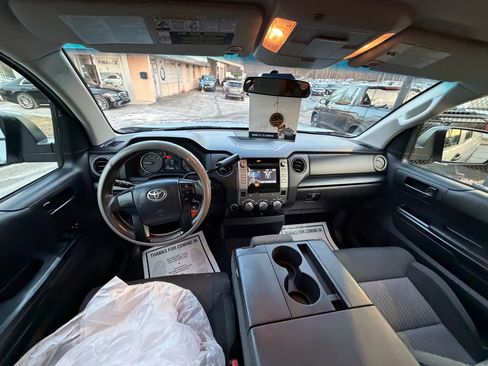 Used 2015 Toyota Tundra SR image 21