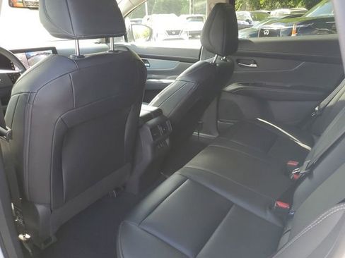 Certified 2025 Nissan Murano SL AWD/4WD image 10