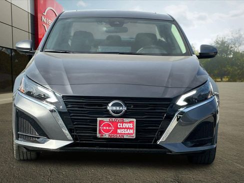 New 2025 Nissan Altima 2.5 SV w/ SV Premium Package image 11