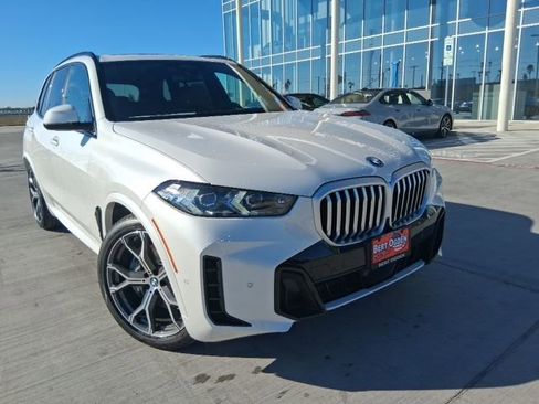 New 2026 BMW X5 xDrive50e w/ M Sport Package AWD/4WD image 1