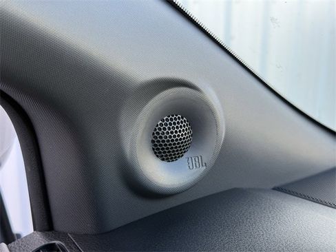 Used 2023 Toyota Sienna XSE w/ XSE Plus Package image 27