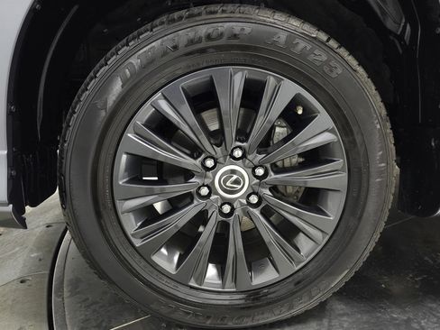 Used 2023 Lexus GX 460 Premium AWD/4WD image 14