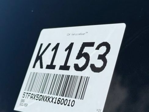 Used 2019 Toyota Tacoma SR w/ SR Convenience Package RWD image 34