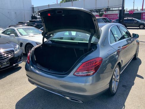 Used 2017 Mercedes-Benz C 300 Sedan image 13