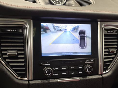 Used 2016 Porsche Macan S AWD/4WD image 36