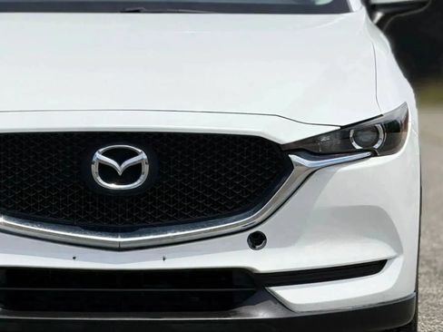 Used 2018 MAZDA CX-5 Sport FWD image 12