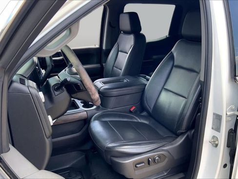 Used 2019 GMC Sierra 1500 SLT w/ SLT Convenience Package AWD/4WD image 8