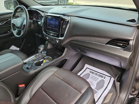 Used 2023 Chevrolet Traverse High Country w/ LPO, Floor Liner Package image 11