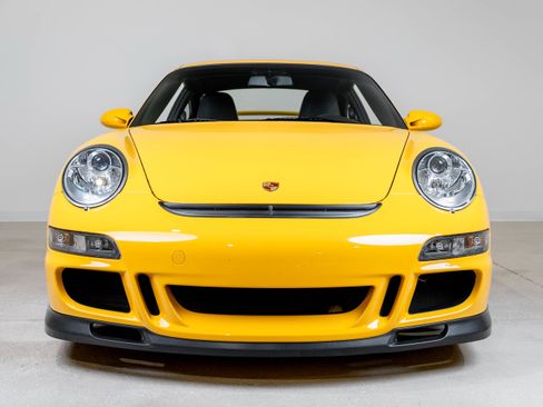 Used 2007 Porsche 911 GT3 RWD image 11