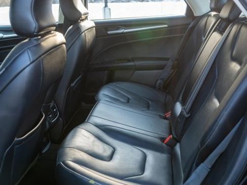 Used 2019 Ford Fusion Titanium image 12