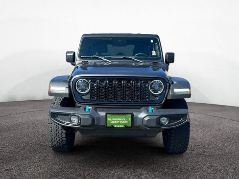 Used 2024 Jeep Wrangler Unlimited AWD/4WD image 8