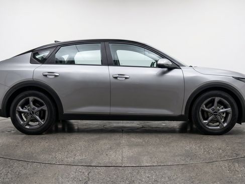 Used 2025 Kia K4 FWD image 11