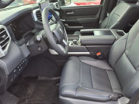 New 2025 Toyota Tundra Platinum image 3