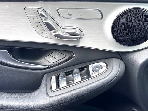 Certified 2019 Mercedes-Benz GLC 300 image 31