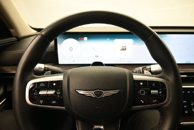 Used 2025 Genesis GV80 2.5T Prestige AWD/4WD image 10