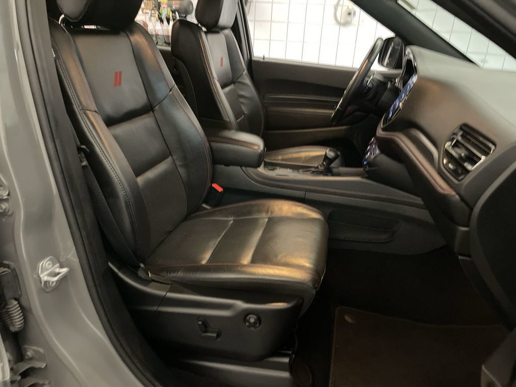 Used 2025 Dodge Durango R/T w/ Blacktop Package AWD/4WD image 22