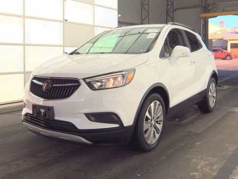 Used 2018 Buick Encore Preferred image 4