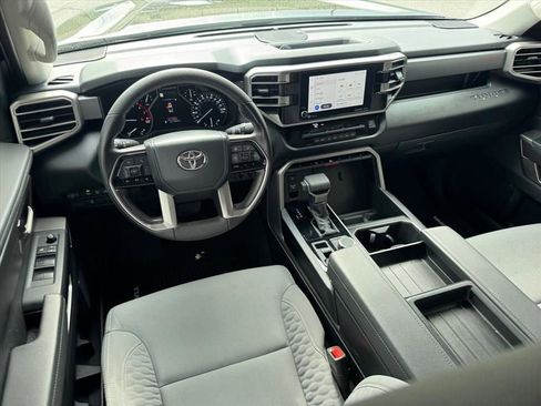 Used 2022 Toyota Tundra SR5 AWD/4WD image 14