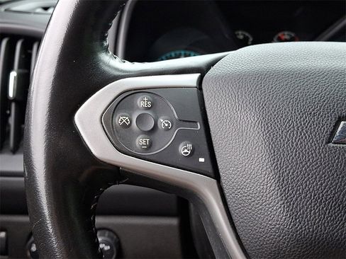 Used 2021 Chevrolet Colorado LT w/ LT Convenience Package image 21