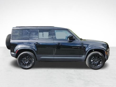 Used 2026 Land Rover Defender 110 S AWD/4WD image 7