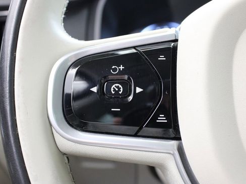 Used 2018 Volvo S90 T5 Momentum w/ Convenience Package image 28