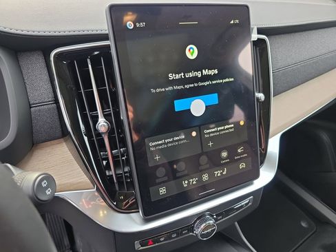 New 2026 Volvo XC90 B6 Plus w/ Protection Package Premier image 15