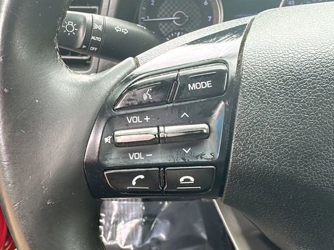 Used 2019 Hyundai Elantra Value Edition FWD image 28