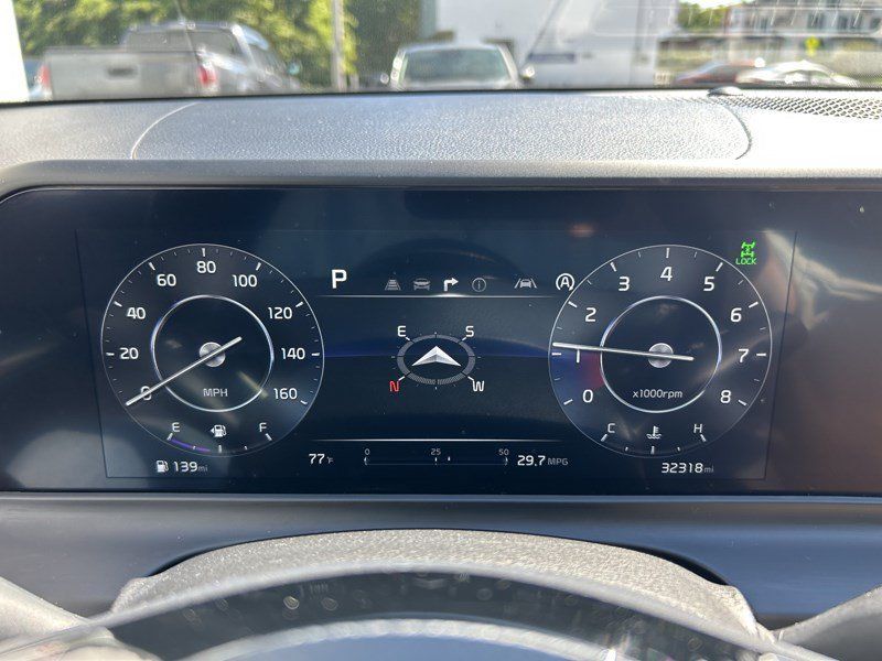 Used 2024 Kia Seltos EX AWD/4WD image 15