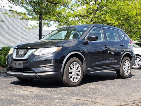 Used 2018 Nissan Rogue S AWD/4WD image 1
