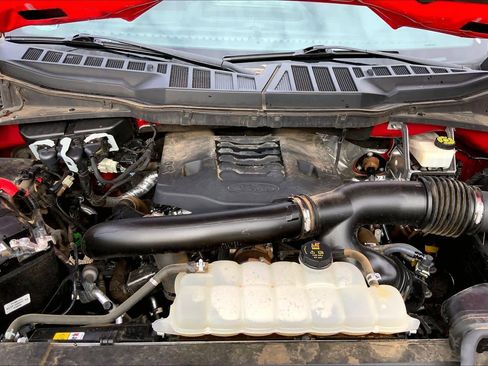 Certified 2022 Ford F150 XLT w/ Equipment Group 302A High image 32