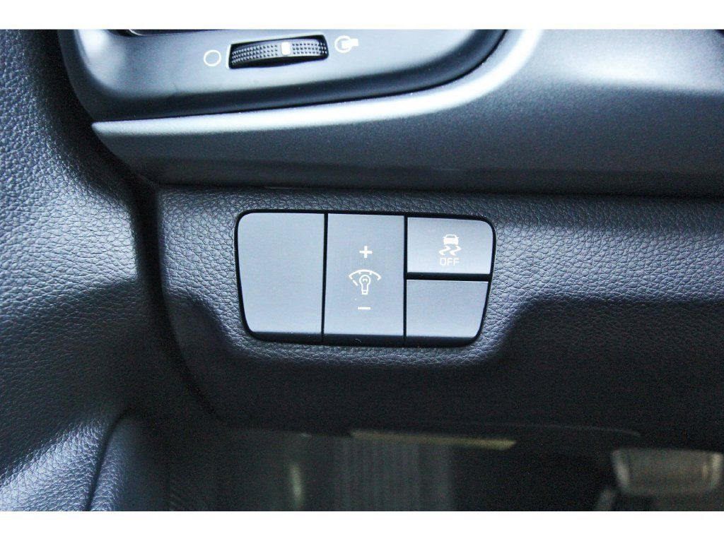 Used 2023 Kia Rio LX FWD image 22